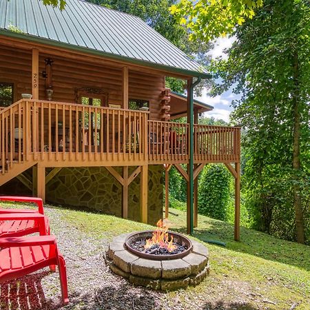Magical Moments, Hot Tub, Wifi, 1089 Free Tickets Each Paid Day, Dollywood And More 蓋特林堡 外观 照片