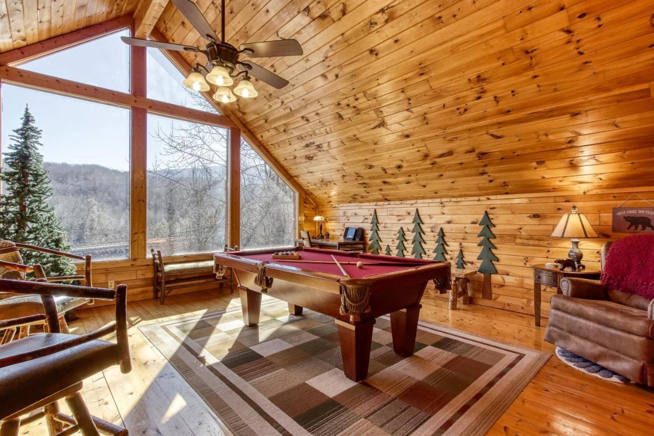 Magical Moments, Hot Tub, Wifi, 1089 Free Tickets Each Paid Day, Dollywood And More 蓋特林堡 外观 照片