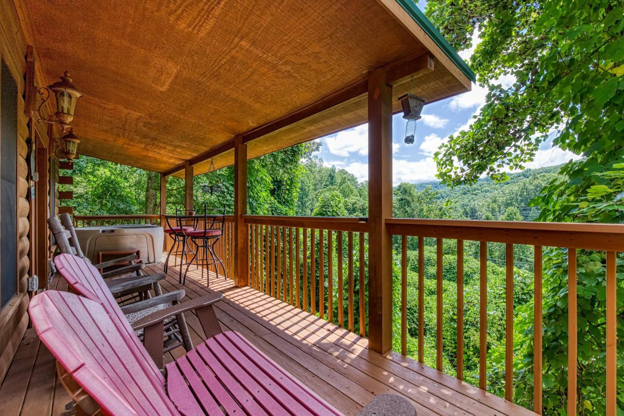 Magical Moments, Hot Tub, Wifi, 1089 Free Tickets Each Paid Day, Dollywood And More 蓋特林堡 外观 照片